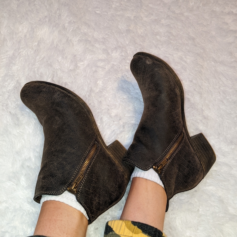 Dunes lil dolly booties/ankle boots - Picture 14 of 15